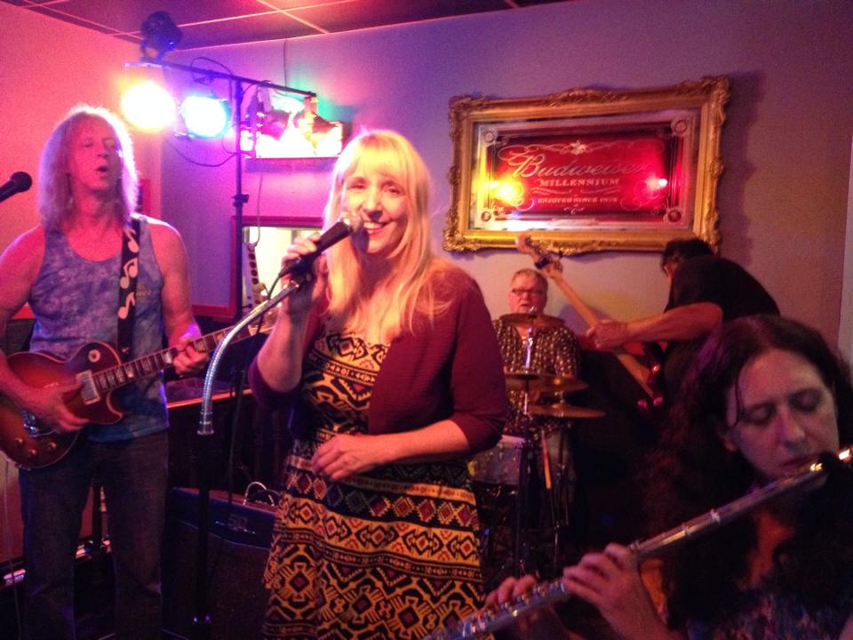 Jackie Newton Singing